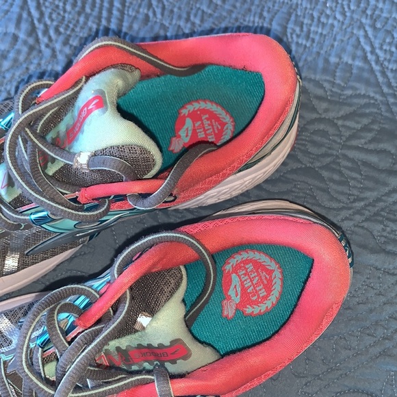Brooks Ravenna 7 Women's Running Shoes Size 9 Gray Aqua Green - Picture 4 of 13